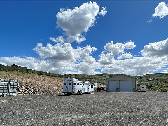 2nd image of 4576 Plum Point E
