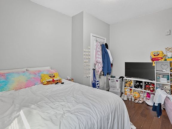 5th image of 33 Park St