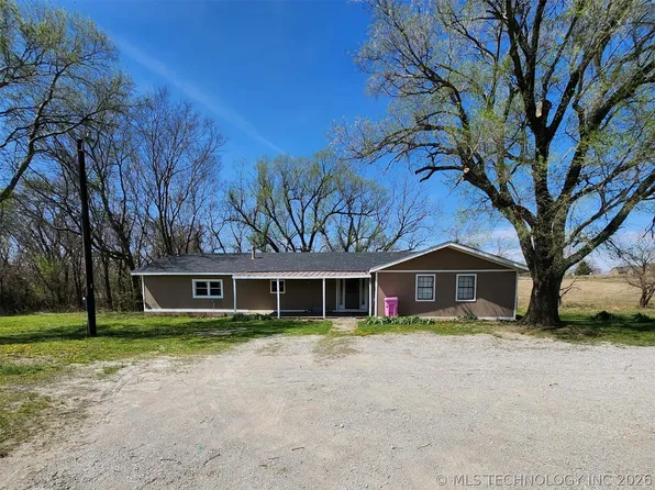 402951 W 2300th Rd, Bartlesville, OK 74006