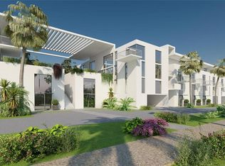 2170 Robinhood St #A2-302, Sarasota, FL 34231