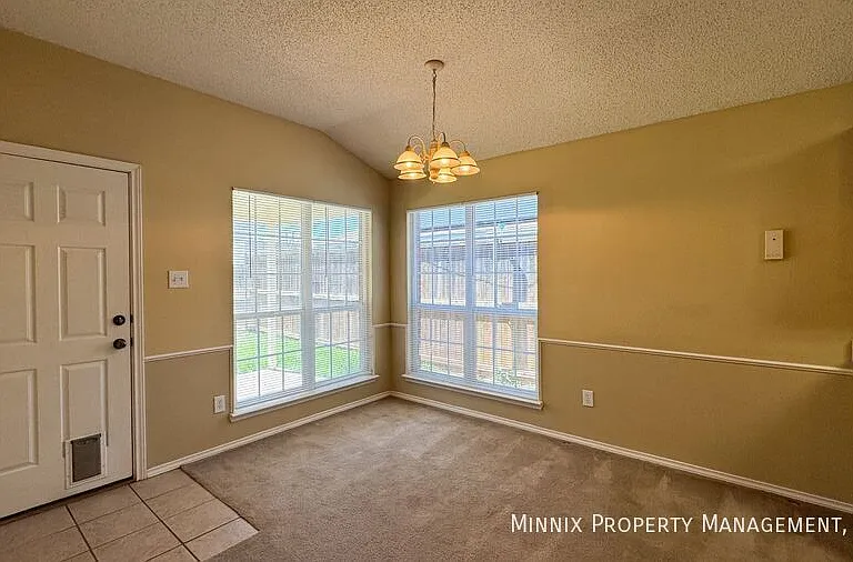 7514 Paris Ave — Photo 10