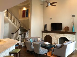 9516 Harbour View Ln, Fort Worth, TX 76179