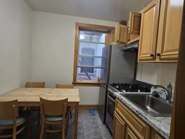 33-14 34th Avenue image 1 of 10