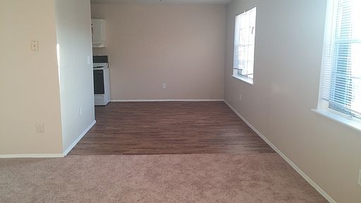 2nd image of 1118 Boundary St APT 11