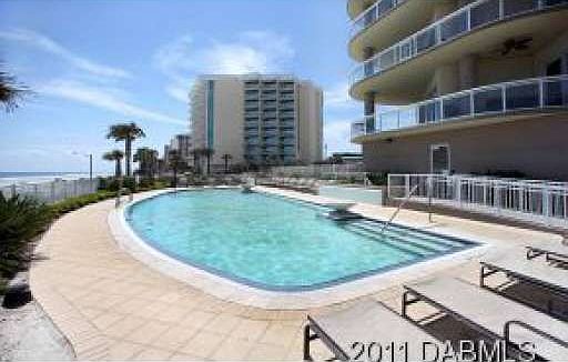 5th image of 1925 S Atlantic Ave APT 510