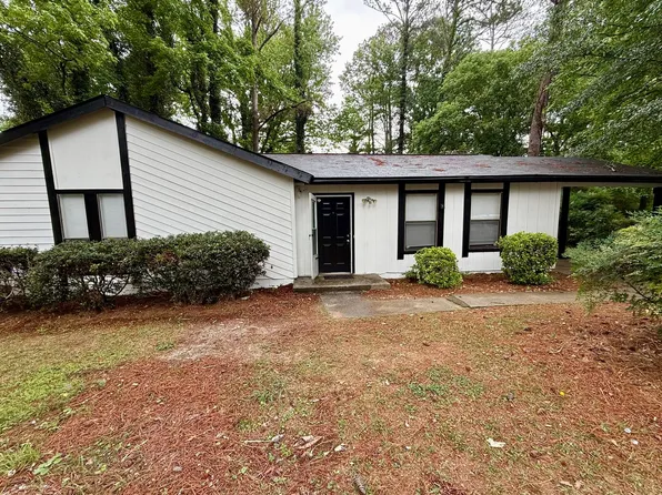 655 Post Oak Rd, Jonesboro, GA 30238