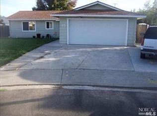 145 Olivera Dr, Vacaville, CA 95688