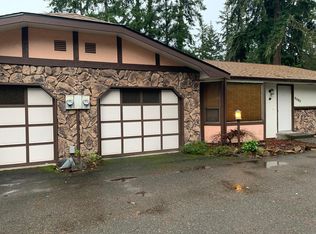 5608 80th St E, Puyallup, WA 98371