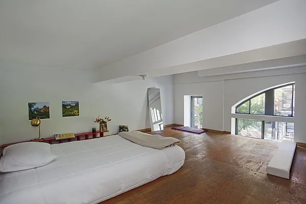 Rented by Corcoran | media 26