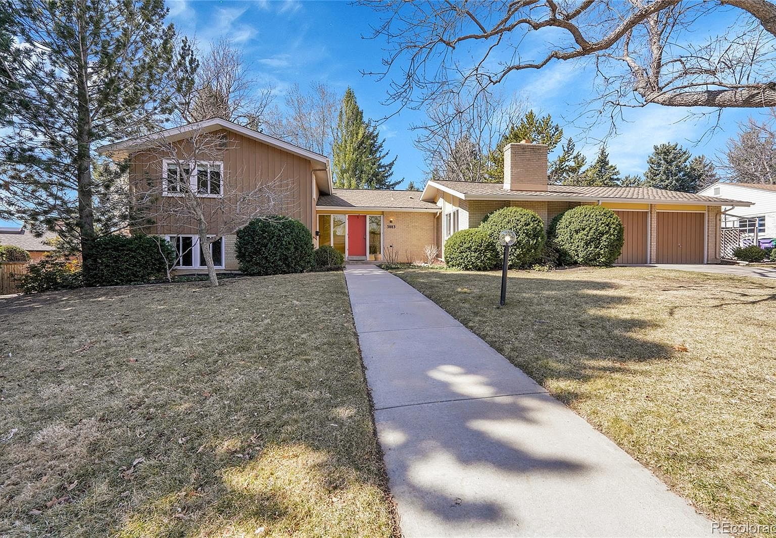 Nissy■ 3883 Wallace, Jurupa Valley, CA 92509 | Redfin