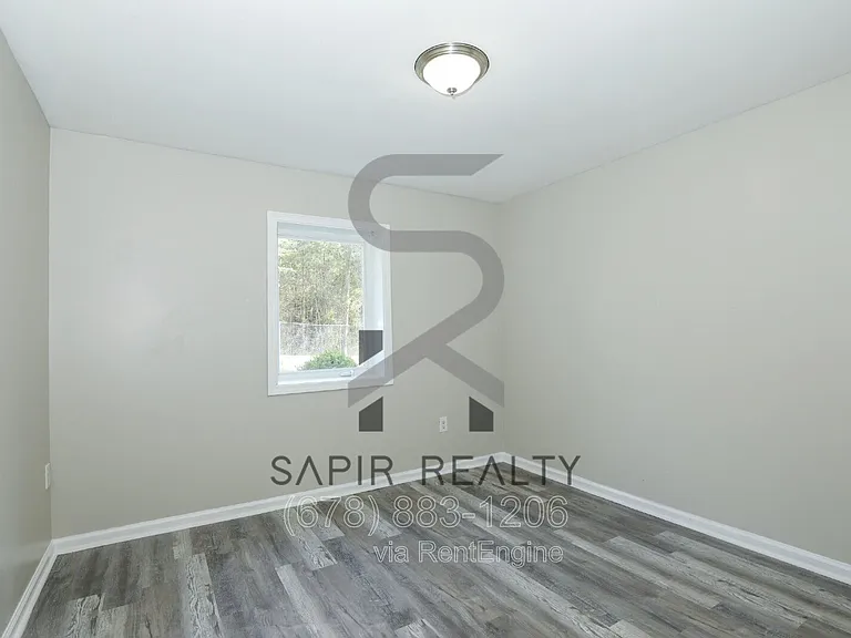 166 Anderson Ave NW #B18 — Photo 6