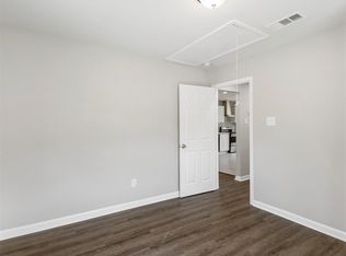 2314 34th Ave N, Texas City, TX 77590