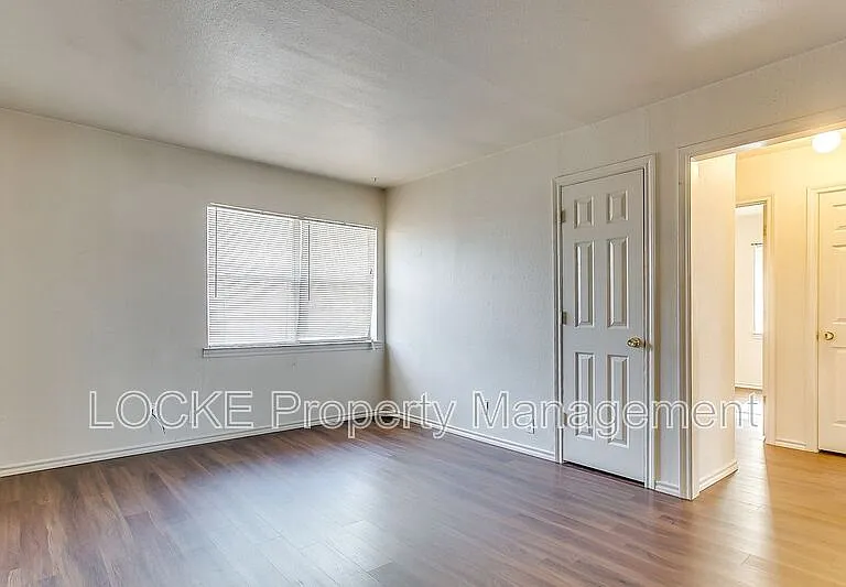 3421 S University Dr #D — Photo 3