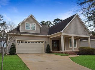 121 Lilac Ln, Dothan, AL 36305
