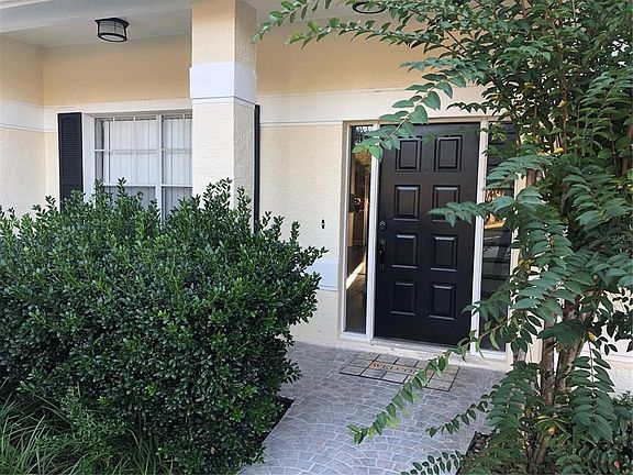 2nd image of 1918 Alafia Oaks Dr