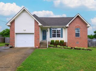 809 Stone Hedge Ct, Old Hickory, TN 37138