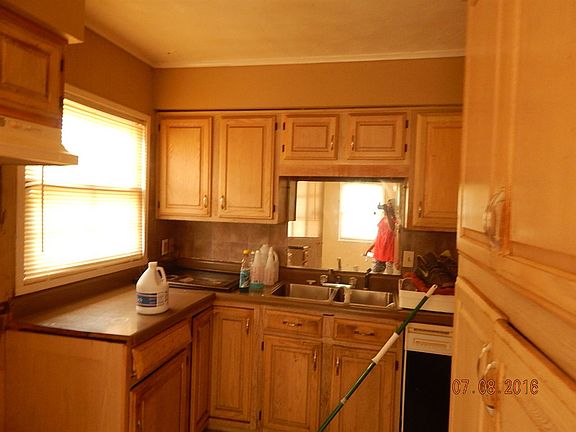 2nd image of 786 Marywood Ave