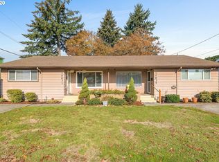 10631 NE Glisan St, Portland, OR 97220
