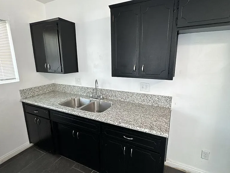510 N Encina St #A-G — Photo 5