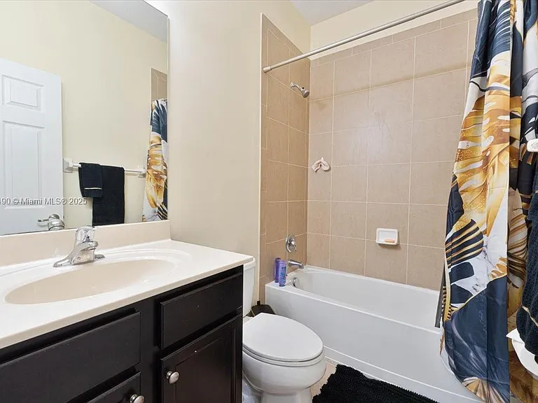 12442 Emerald Creek Ct — Photo 7