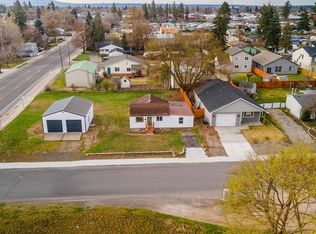 7045 N Crestline St, Spokane, WA 99217
