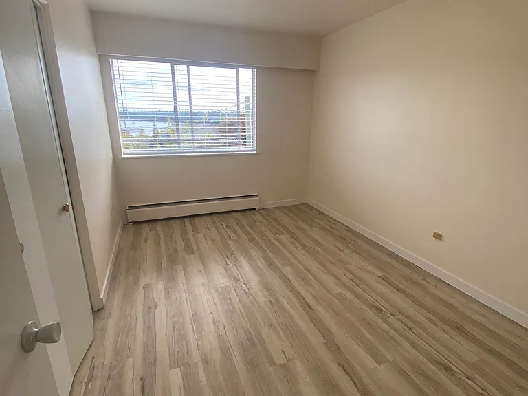 126 Mount Benson St #208 — Photo 11