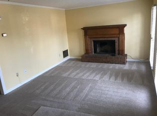 870 Indian Lake Dr, Lilburn, GA 30047