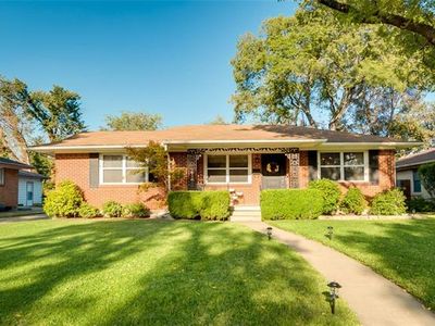 628 Blanning Dr, Dallas, TX, 75218
