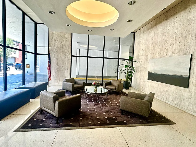 1636 N Wells St #2214 — Photo 3