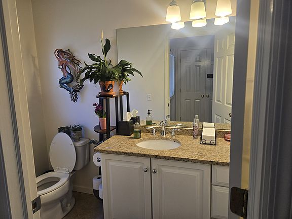 4th image of 58 River St #58