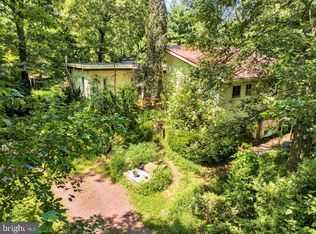 686 Hill Rd, Robesonia, PA 19551