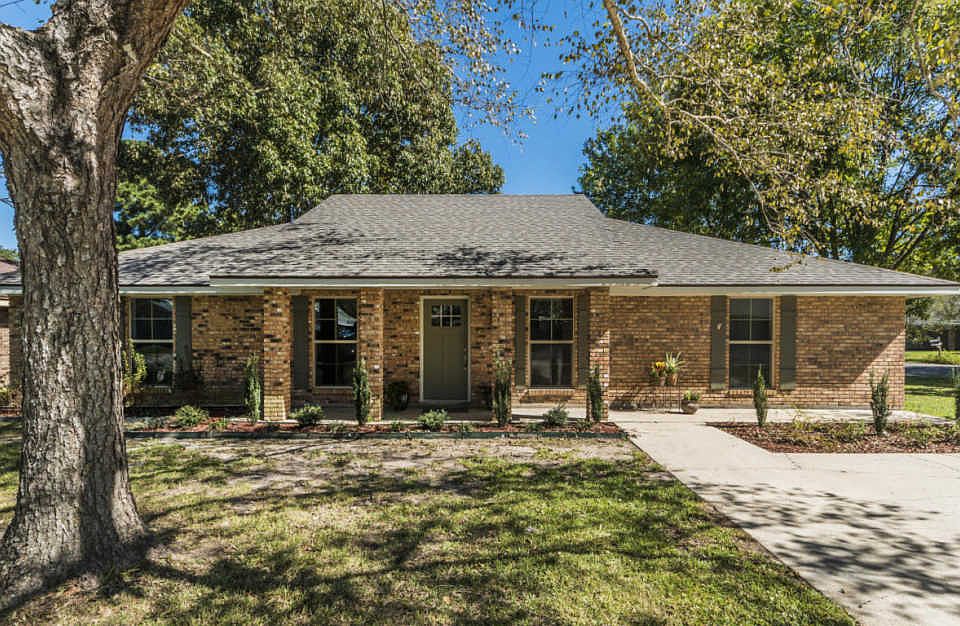 1st image of 303 San Carlos Cir