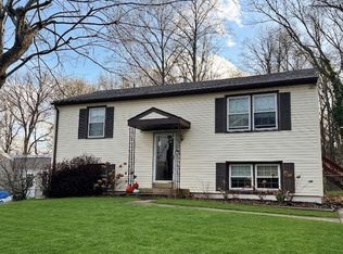 122 W Village Rd, Elkton, MD 21921