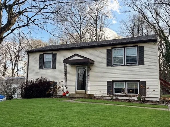 122 W Village Rd, Elkton, MD 21921