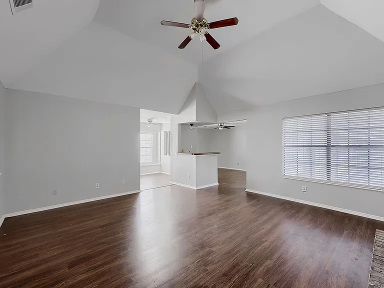 1005 Whitewater Trl — Photo 19