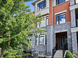 21 Sparks St, Aurora, ON L4G 0Z9