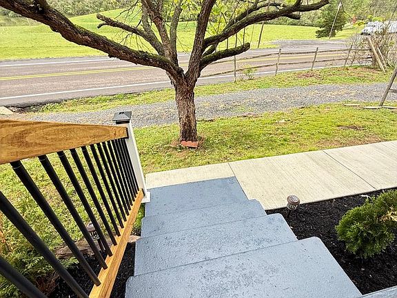 20th image of 1327 Cut Off Rd