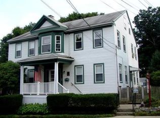 29 Union St, Reading, MA 01867
