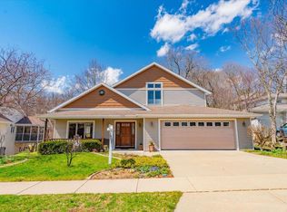 1012 Kettle Woods Dr, Verona, WI 53593