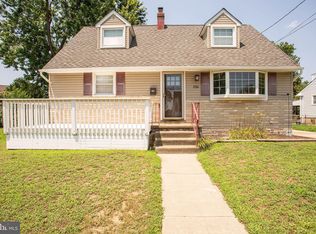 836 Devenney Dr, Bellmawr, NJ 08031