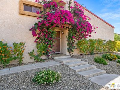 481 E Calle Begonia, Palm Springs, CA, 92262