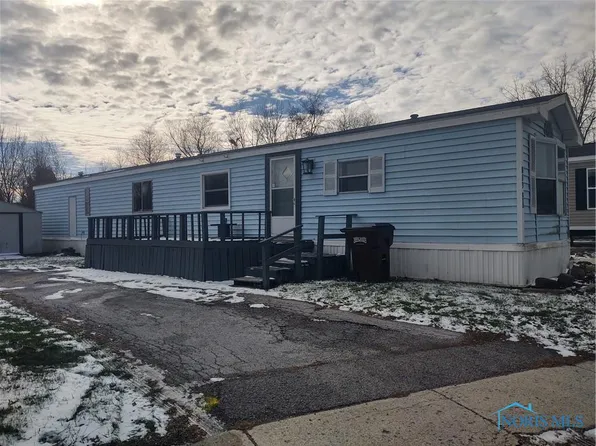 813 W Skye View Dr, Findlay, OH 45840