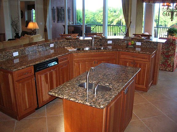 3rd image of 10698 Mirasol Dr APT 904