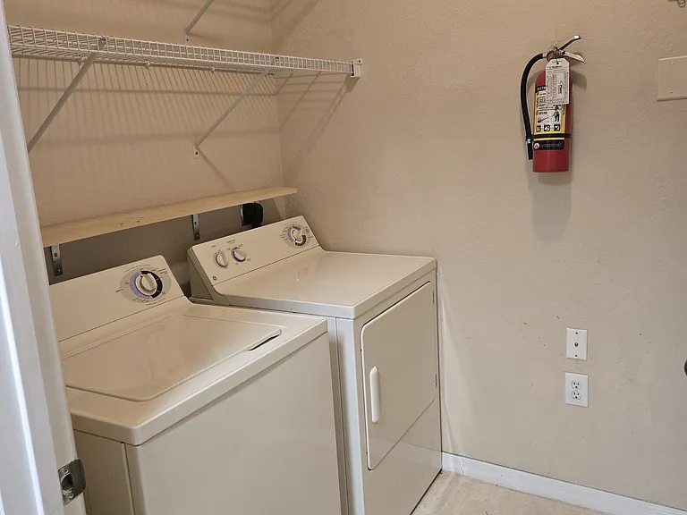 10213 Courtney Palms Blvd #103 — Photo 7