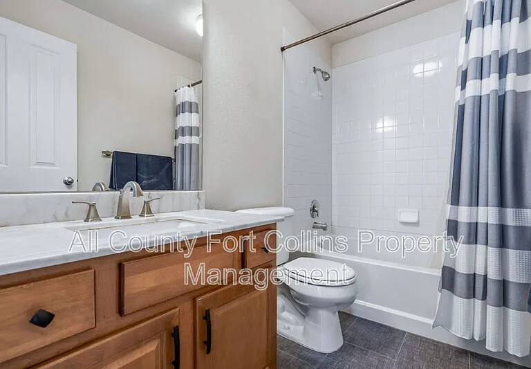 2333 Windrow Dr — Photo 15