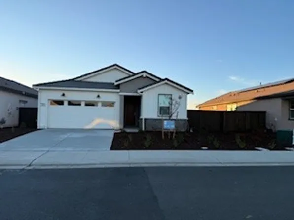 330 Nighthawk Rdg, Dixon, CA 95620