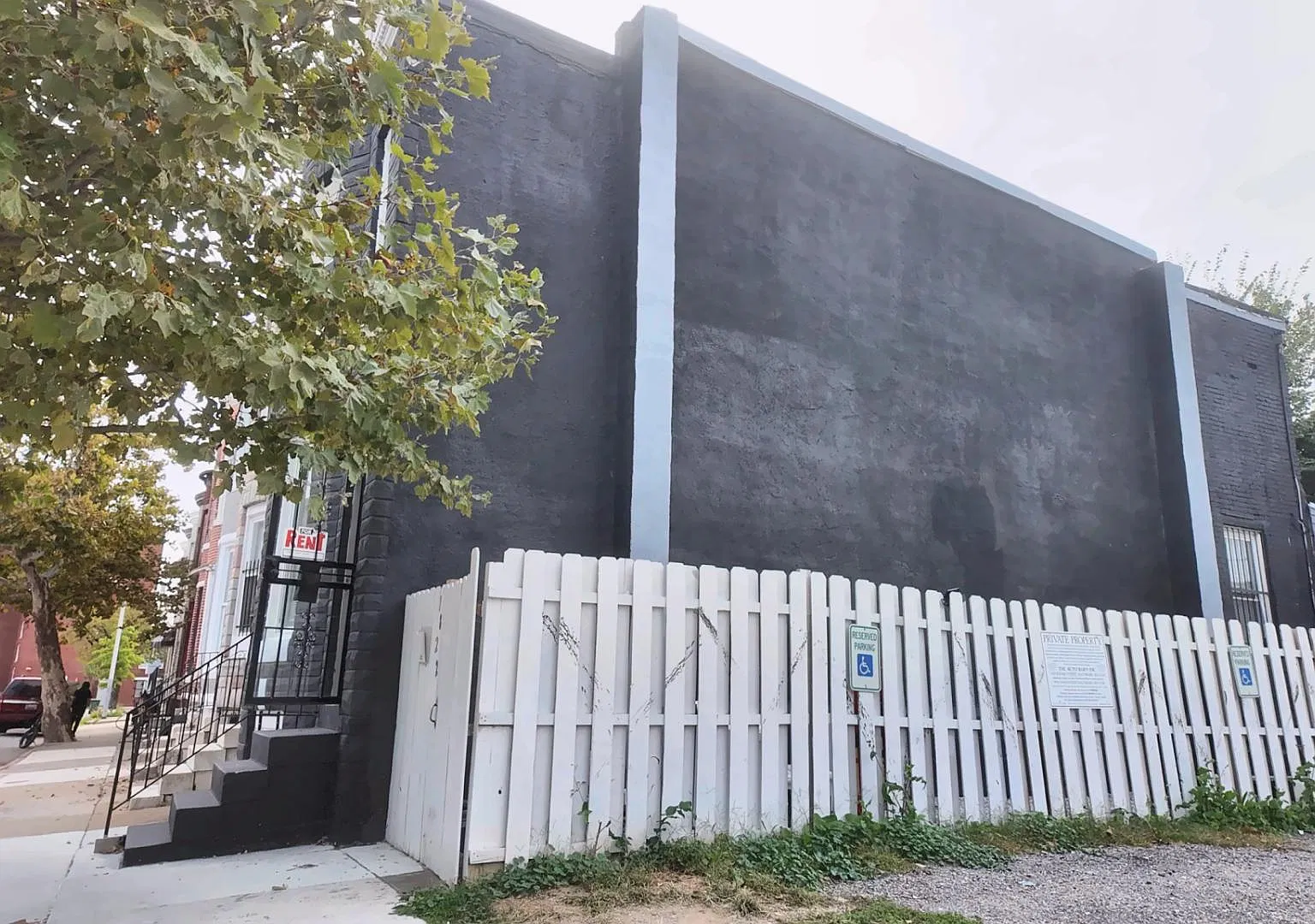 1822 Aiken St - 1822 Aiken St — Photo 3