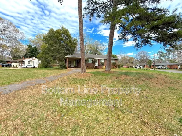 5530 Radford Ave, Charlotte, NC 28217