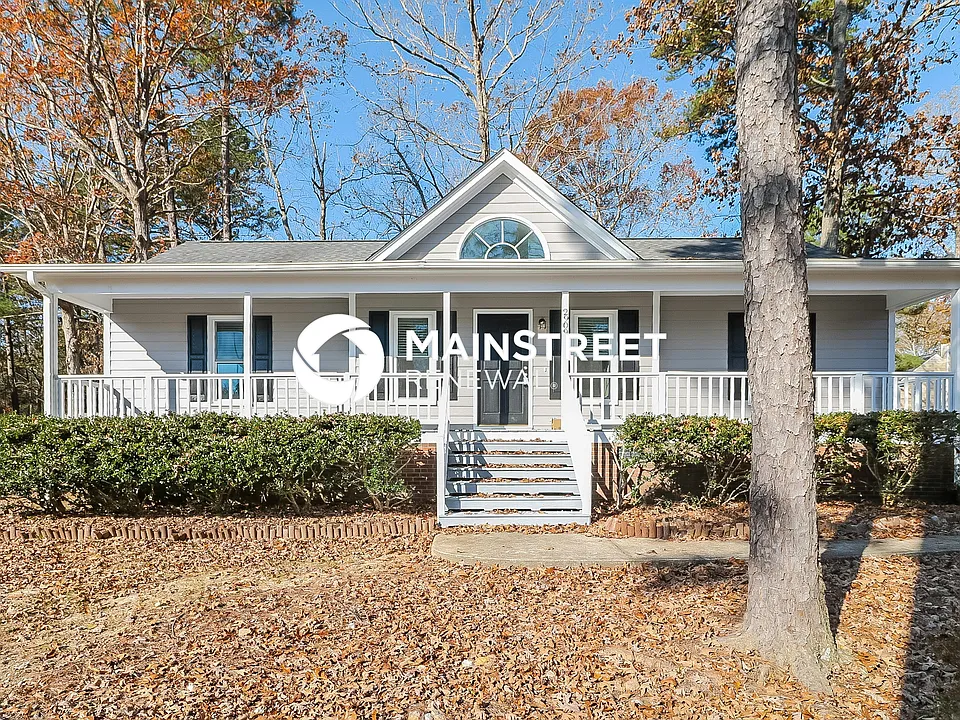 2909 Brittany Dr