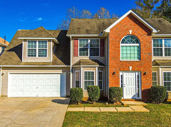 1106 Oak Hollow Ln, Hampton, GA 30228